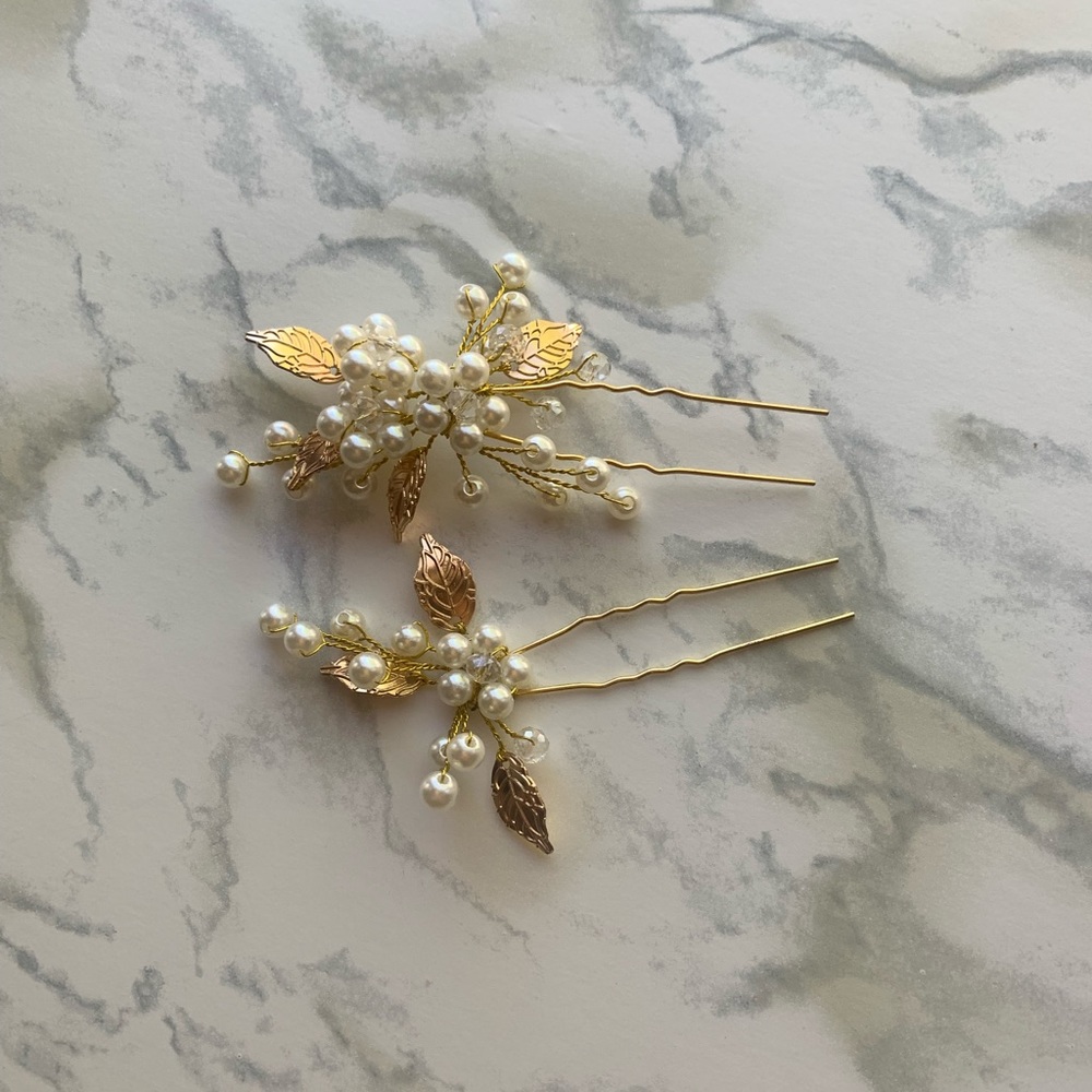 Wedding hair pins